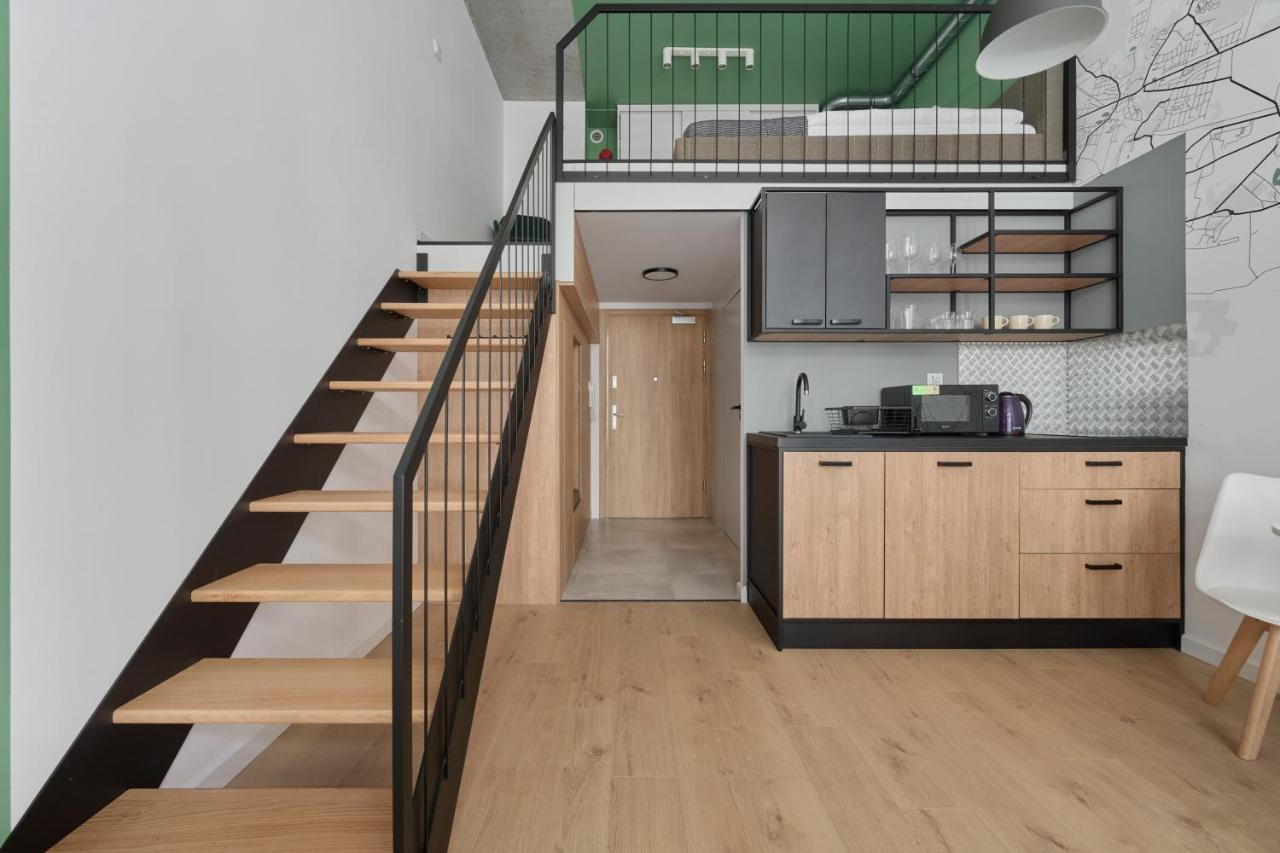 Mezzanine Studio Apartments Zarembowicza Wroclaw Airport By Renters Breslávia Exterior foto